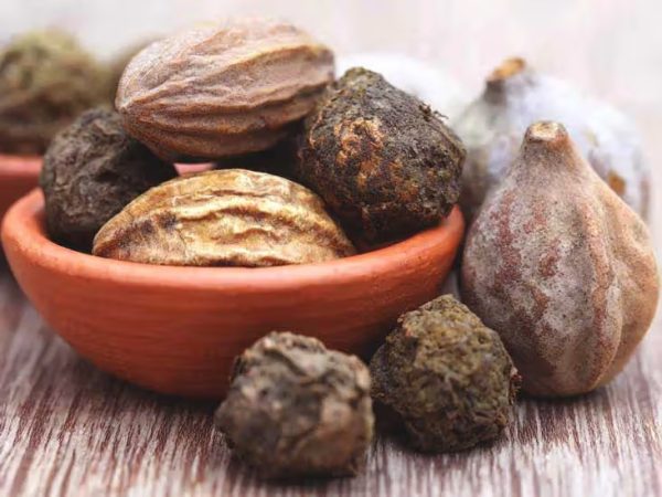 Trifola Powder (ত্রিফলা গুঁড়া)